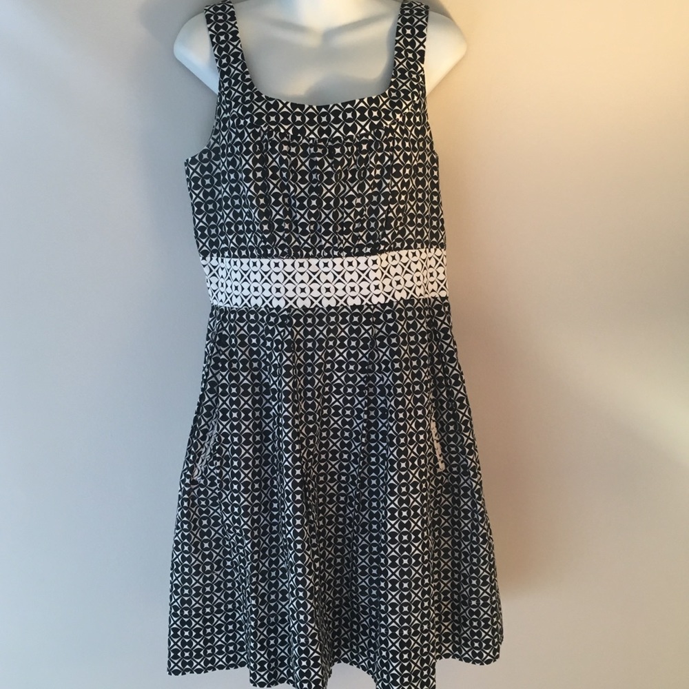 White House Black Market Dress. Size 10